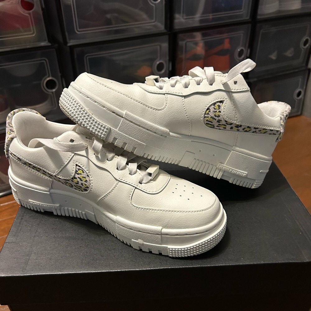 Like NEW Women’s Nike Air Force 1 Pixel shoes - White Leopard